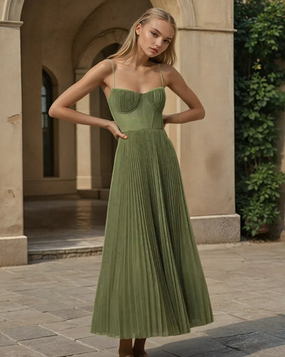 Kleid Olivia – Moderne Eleganz mit freiem Rücken