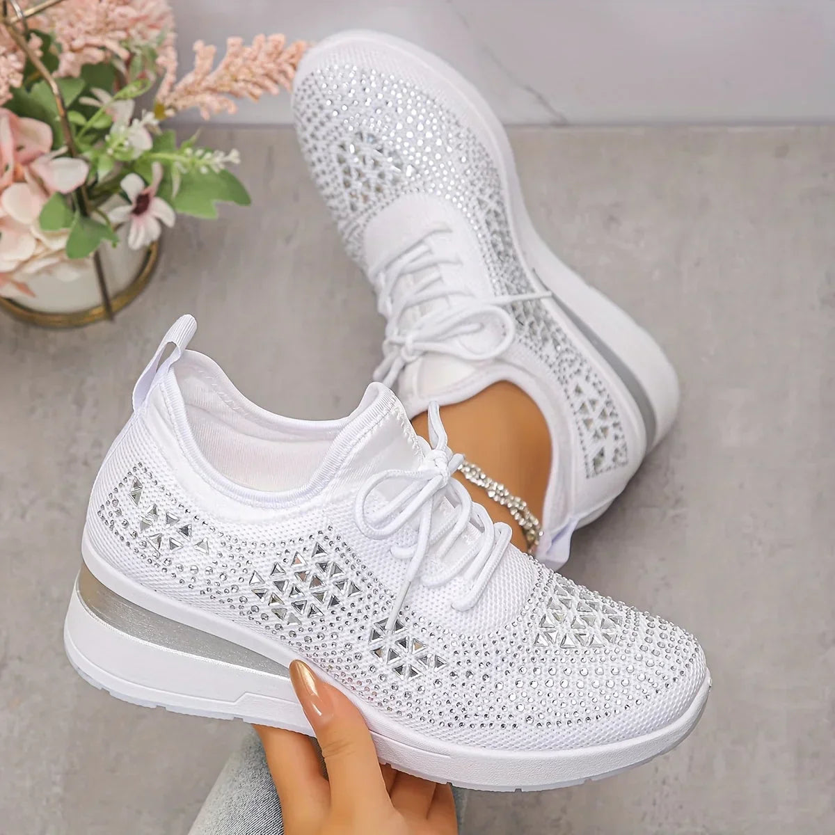 Giselle – Orthopädische Sneakers mit funkelnden Strasssteinen
