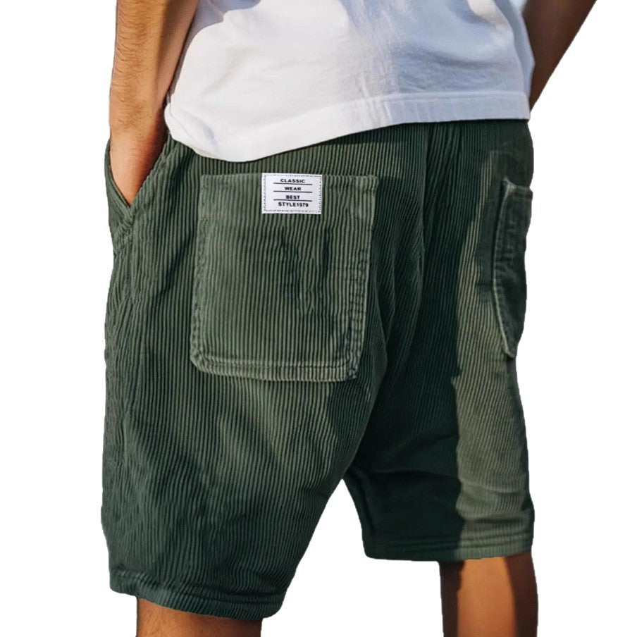 Kurze schicke Velours-Shorts
