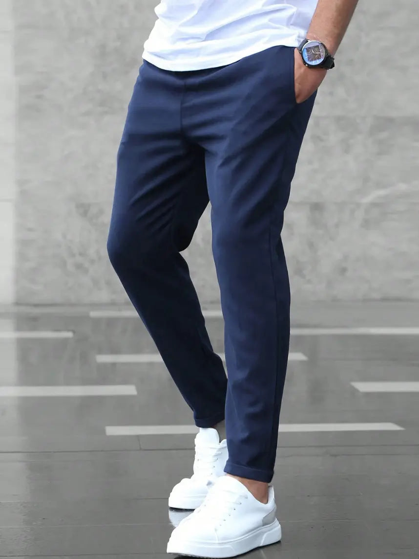 HOSE AUS STRETCH