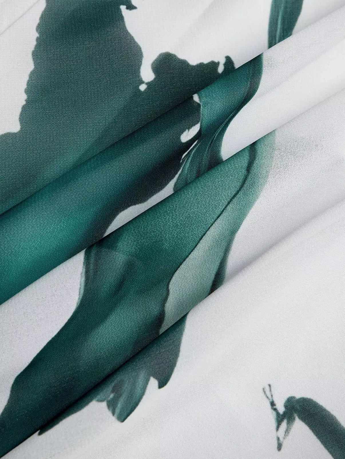 Nayla™ | Lange Robe mit Aquarellmuster